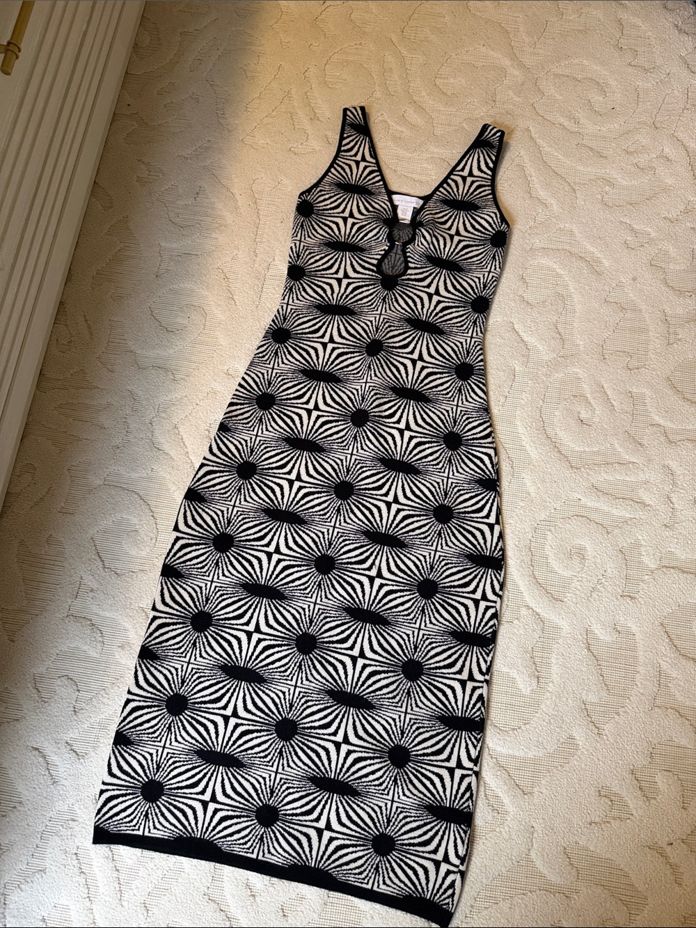House of Harlow 1960 Black and White Geometric Midi Dress